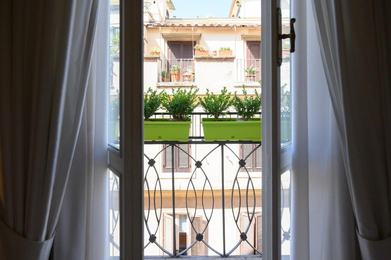 Domus Spagna Frattina Roma Exterior foto